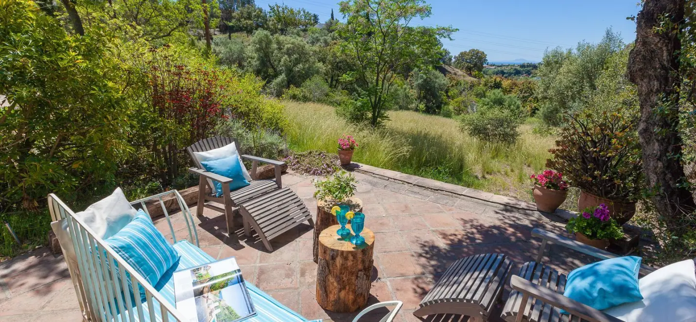Short-term rent of detached villa in Estepona 4