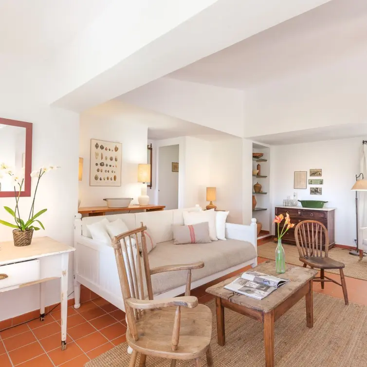 Short-term rent of detached villa in Estepona