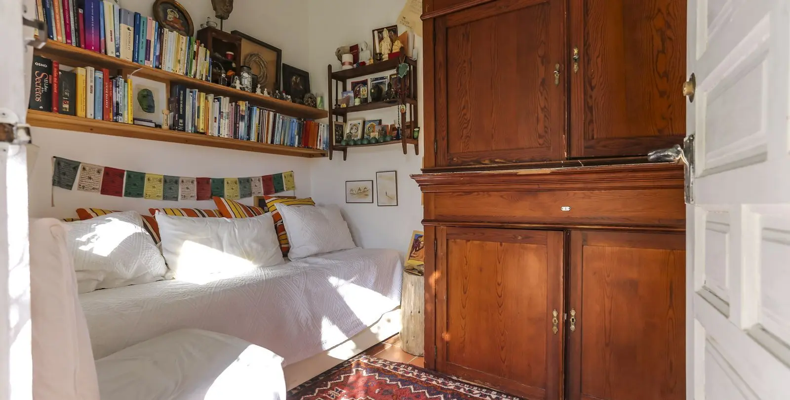 Short-term rent of detached villa in Estepona 28