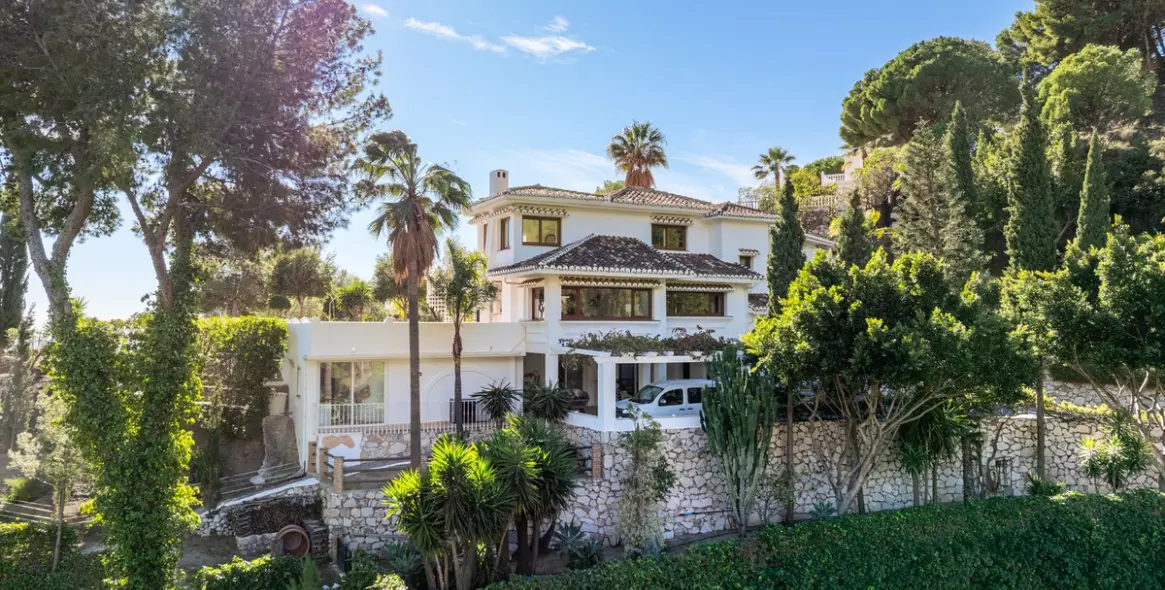Sale of detached villa in Mijas 2