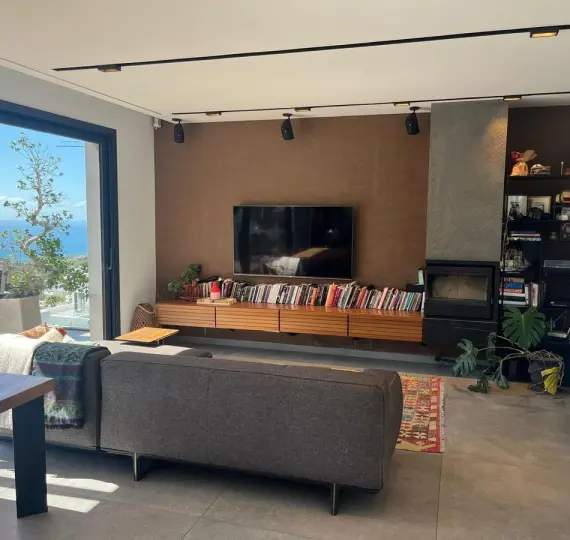 Sale of detached villa in Higueron