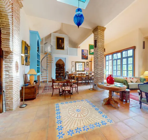 Sale of finca - cortijo in Gaucín