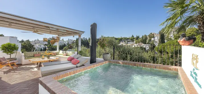 Townhouse R5237824 1