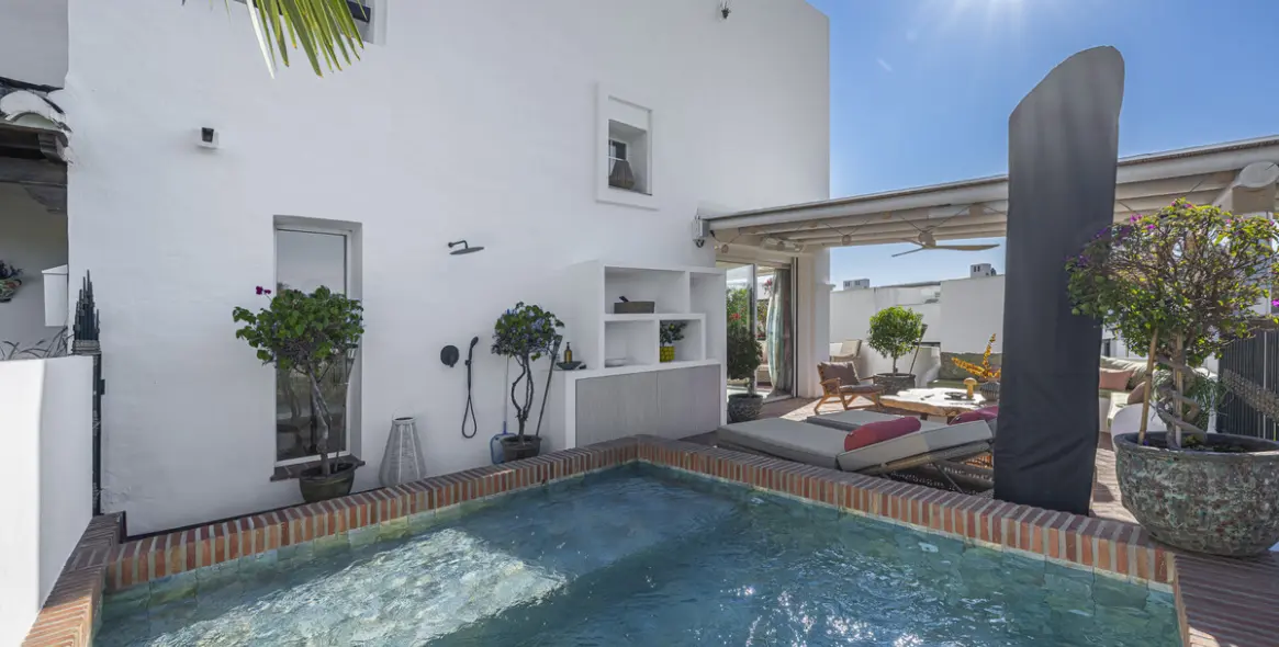 Sale of townhouse in Marbella (district The Golden Mile) 5
