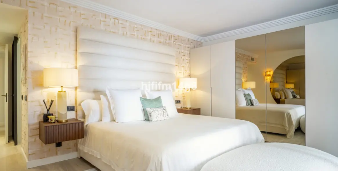 Продажа апартаментов на среднем этаже в Nueva Andalucía 12