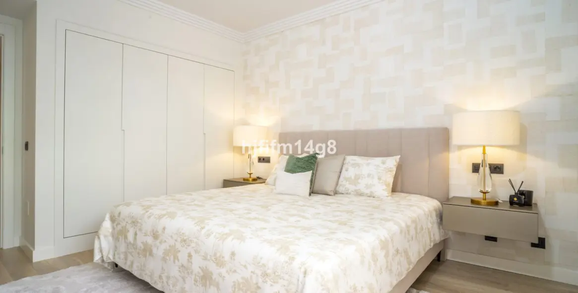 Продажа апартаментов на среднем этаже в Nueva Andalucía 17