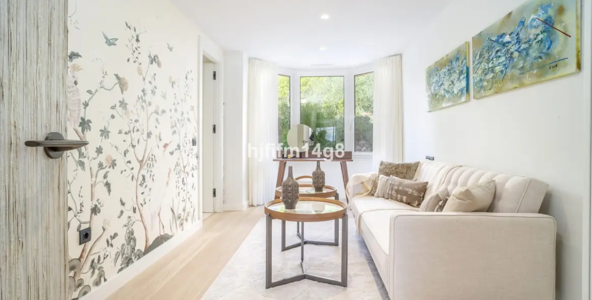 Sale of middle floor apartment in Nueva Andalucía 23