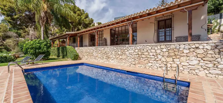 Oтдельно стоящая вилла R5073520 2