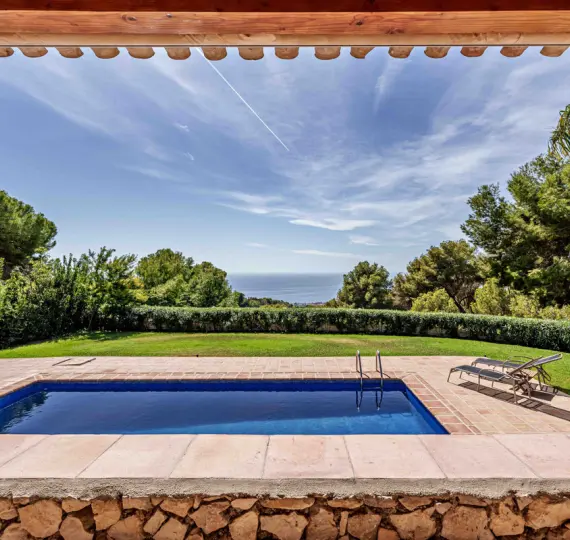 Oтдельно стоящая вилла R5073520