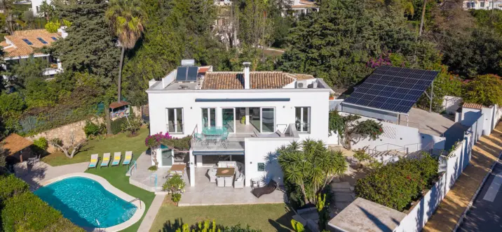 Sale of detached villa in El Rosario 0