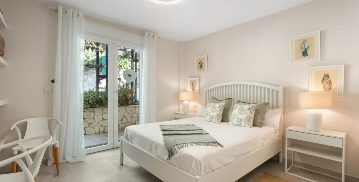 Sale of detached villa in El Rosario 41