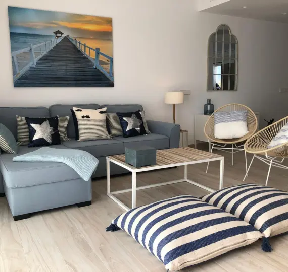 Long-term rent of penthouse in Nueva Andalucía