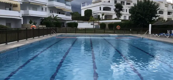 Long-term rent of penthouse in Nueva Andalucía 2