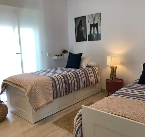 Long-term rent of penthouse in Nueva Andalucía