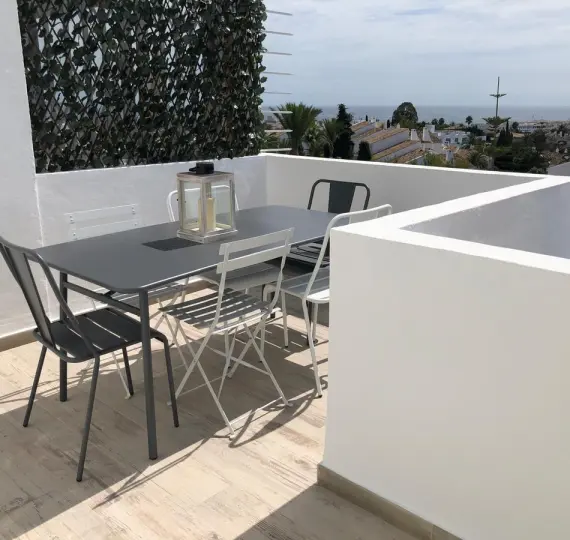 Долгосрочная аренда пентхауса в Nueva Andalucía