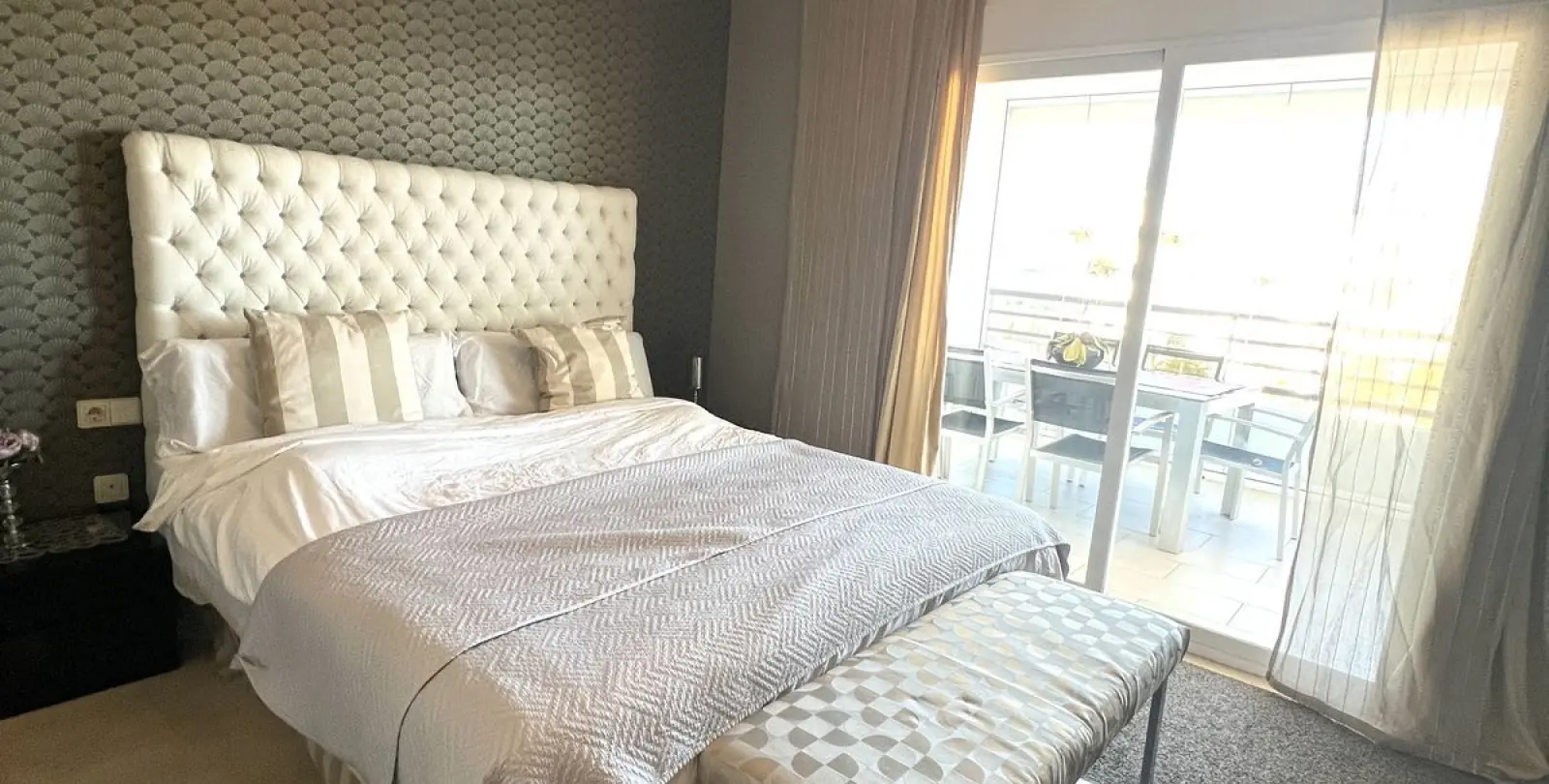 Продажа апартаментов на среднем этаже в Puerto Banús 14
