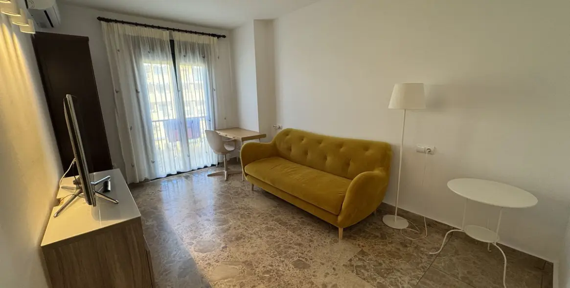 Long-term rent of middle floor apartment in San Pedro de Alcántara 8