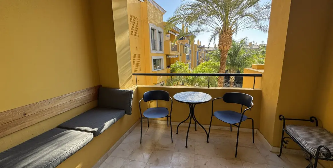 Long-term rent of middle floor apartment in San Pedro de Alcántara 12