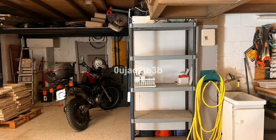 Long-term rent of commercial premises in Bel Air 18