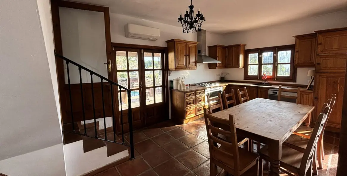 Долгосрочная аренда  отдельно стоящей виллы в Mijas 15