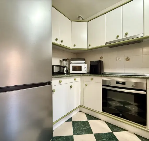 Venta de apartamento en planta media en Fuengirola