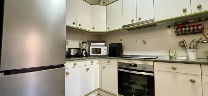 Продажа апартаментов на среднем этаже в Fuengirola 2