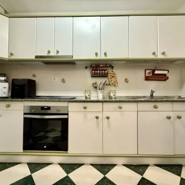 Продажа апартаментов на среднем этаже в Fuengirola