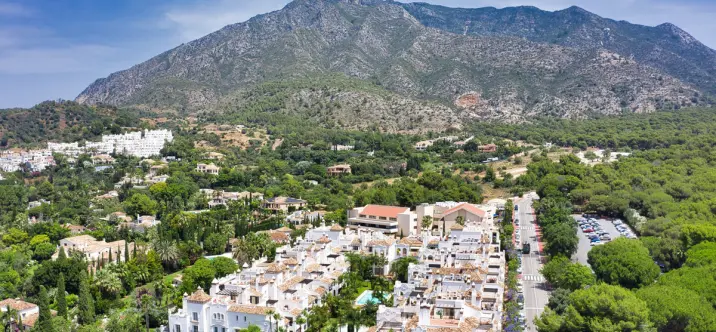 Middle floor apartment R5105203 2