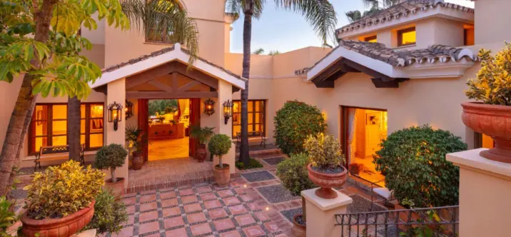 Detached villa R5070970 2