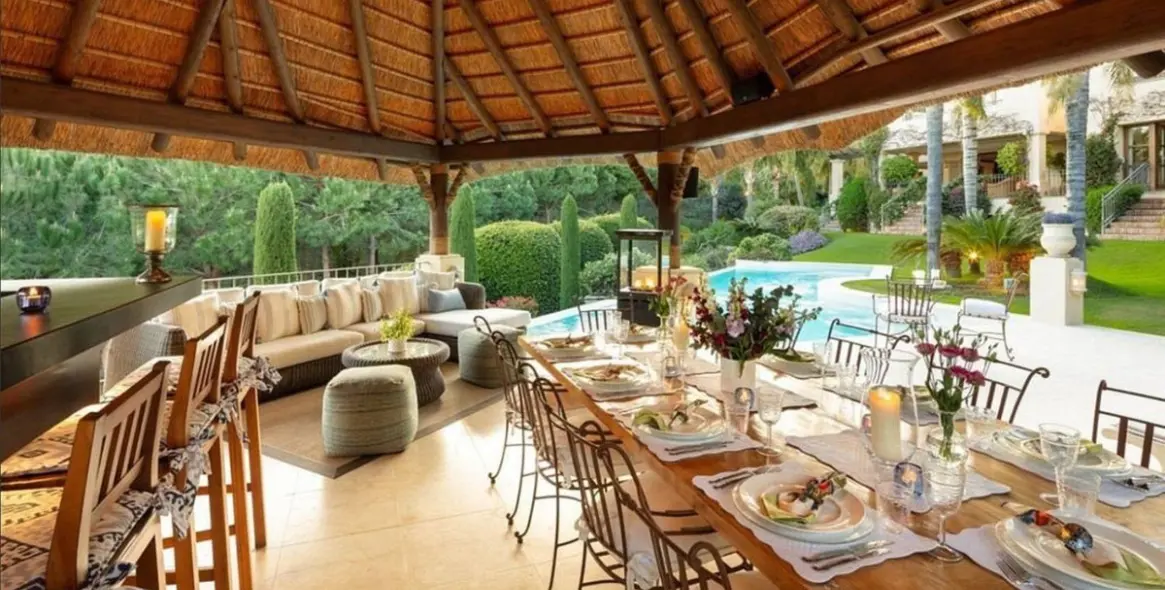 Sale of detached villa in Marbella (district The Golden Mile) 9