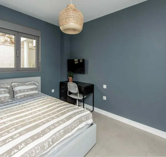 Долгосрочная аренда апартаментов на среднем этаже в Benalmadena