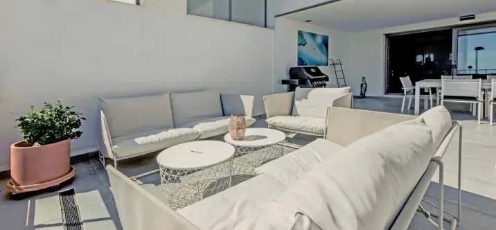 Долгосрочная аренда апартаментов на среднем этаже в Benalmadena 3