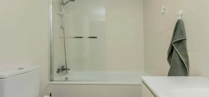 Долгосрочная аренда апартаментов на среднем этаже в Benalmadena 4