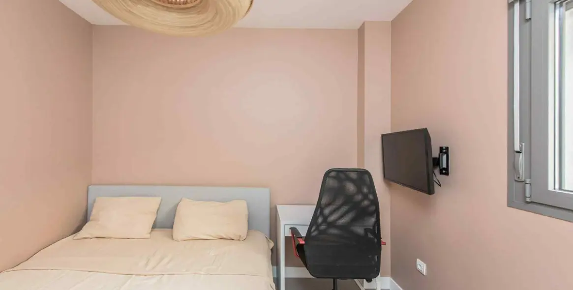 Долгосрочная аренда апартаментов на среднем этаже в Benalmadena 29