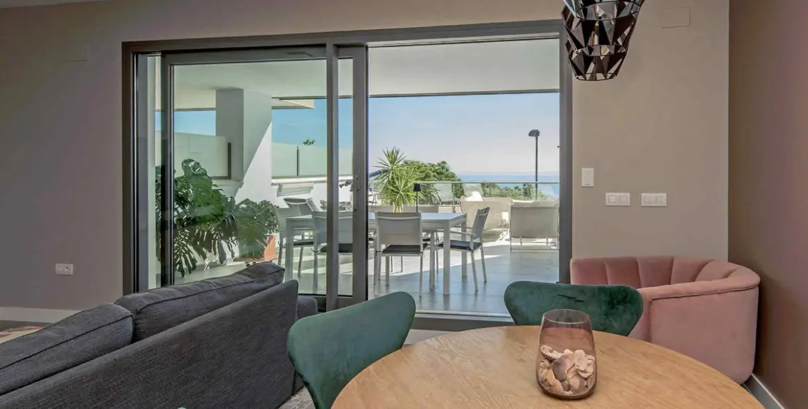 Долгосрочная аренда апартаментов на среднем этаже в Benalmadena 30