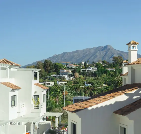 Долгосрочная аренда таунхауса в El Paraiso