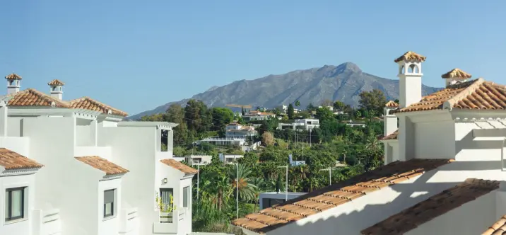 Долгосрочная аренда таунхауса в El Paraiso 0