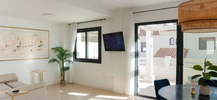 Долгосрочная аренда таунхауса в El Paraiso 2