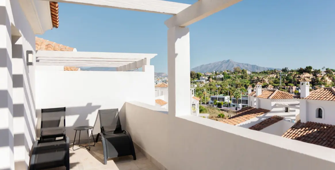 Долгосрочная аренда таунхауса в El Paraiso 20