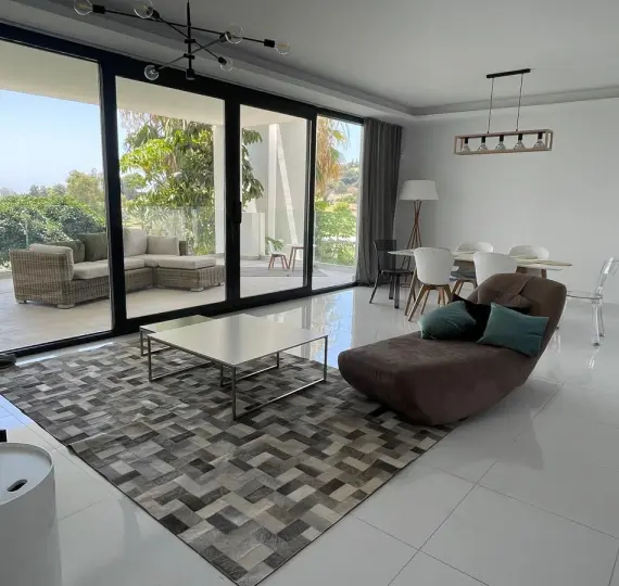 Long-term rent of middle floor apartment in Benahavís