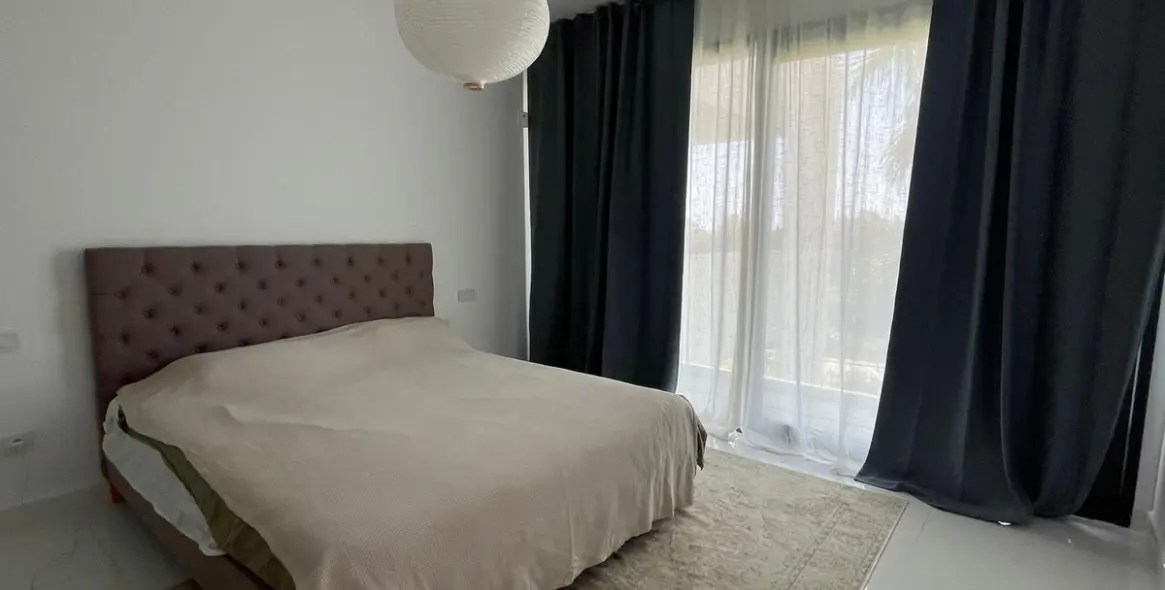 Long-term rent of middle floor apartment in Benahavís 10