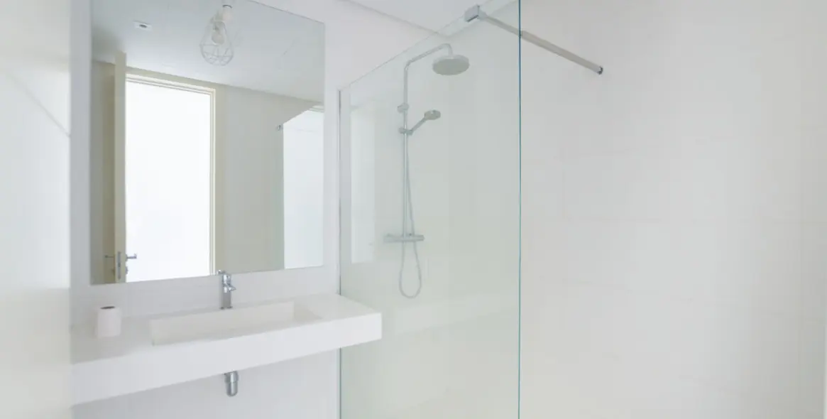 Long-term rent of middle floor apartment in Benahavís 13