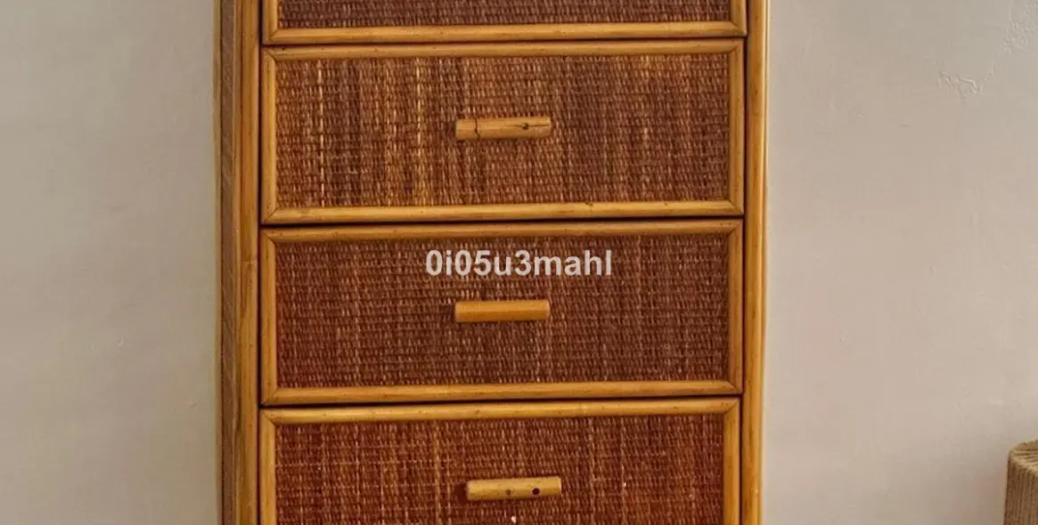 Sale of middle floor apartment in La Victoria 11