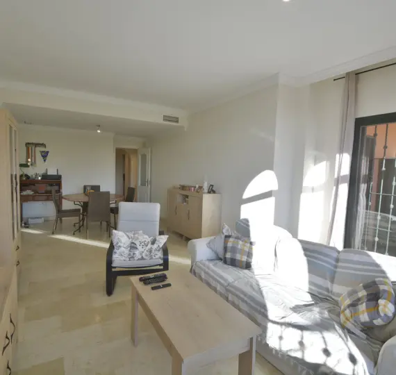 Sale of ground floor apartment in Marbella