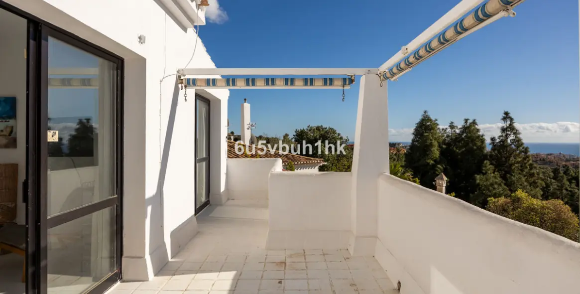 Продажа таунхауса в Sitio de Calahonda 1