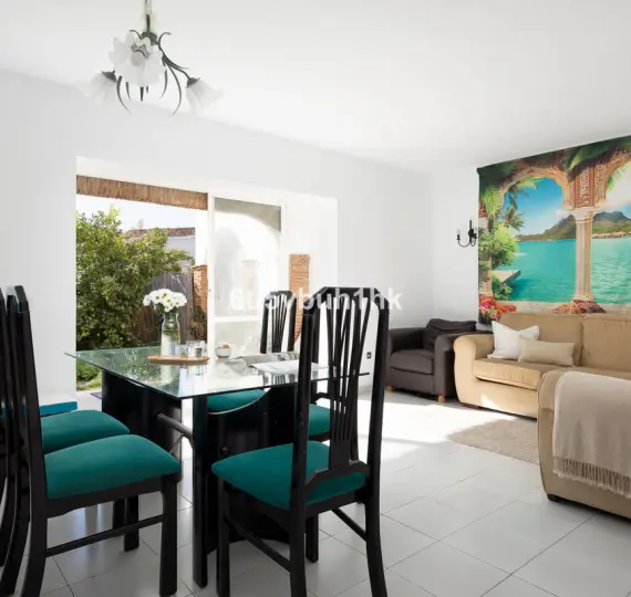 Продажа таунхауса в Sitio de Calahonda