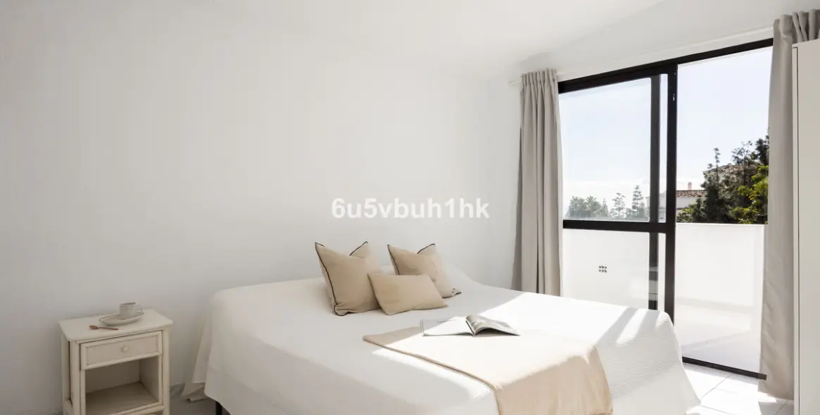 Продажа таунхауса в Sitio de Calahonda 8