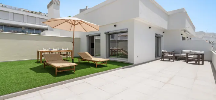 Penthouse R5242123 0