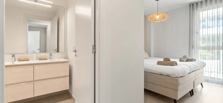 Penthouse R5242123 4