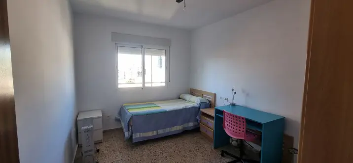 Продажа апартаментов на среднем этаже в Fuengirola 1